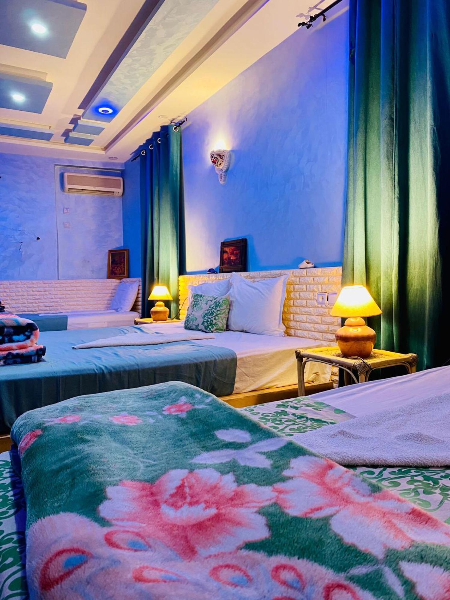 Hotel Familiale Les Grotte アイット・ベン・ハドゥ エクステリア 写真